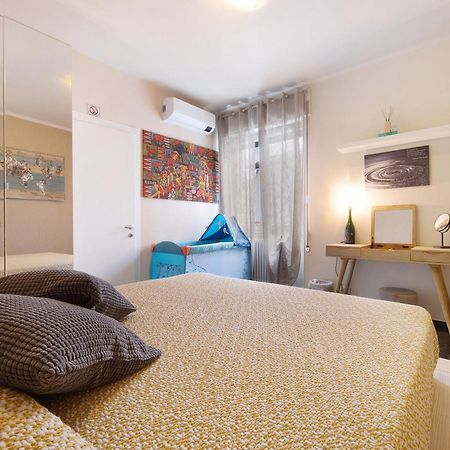 Aloha Lake Apartments 만델로델라리오 외부 사진